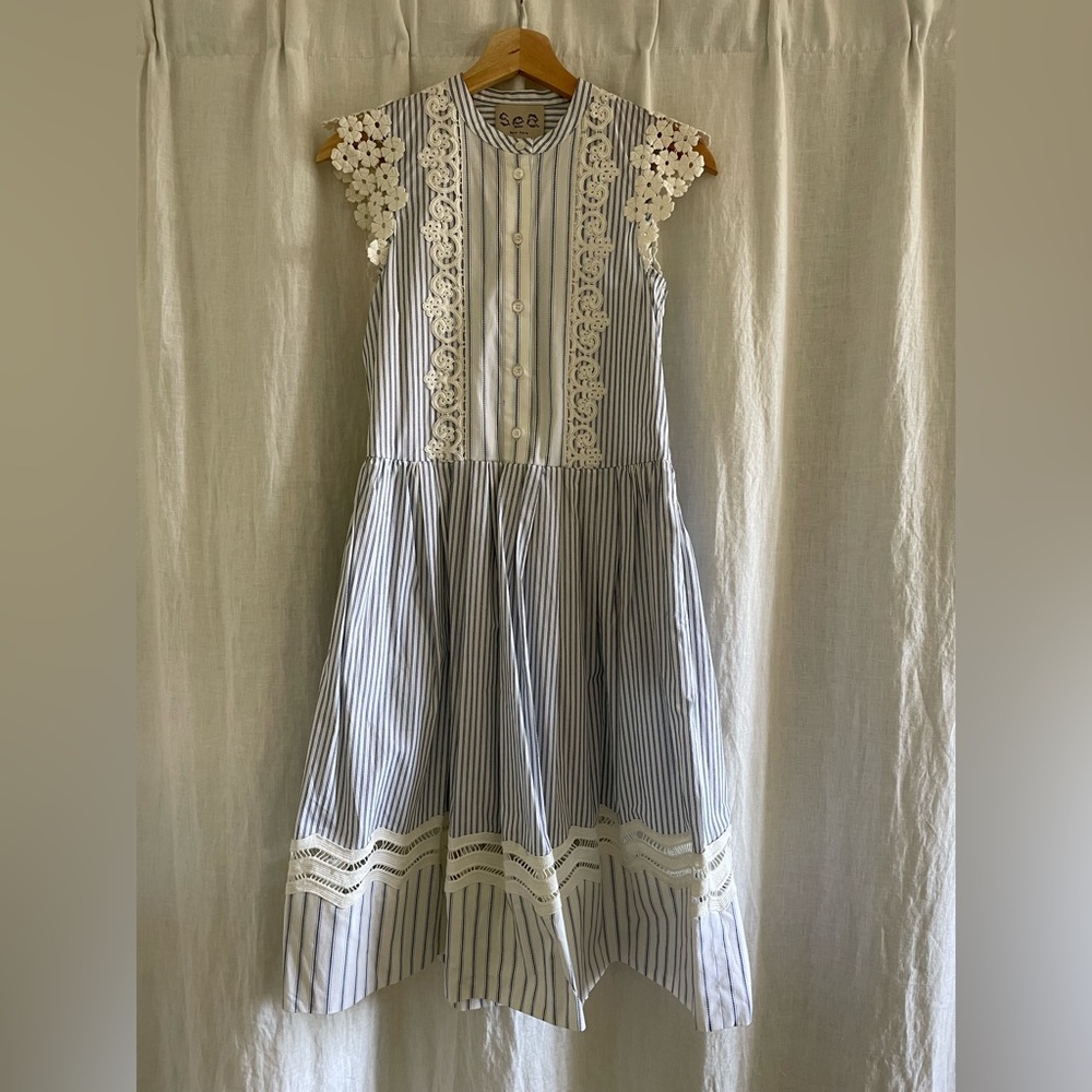 Sea New York blue & white stripe cotton midi dress with lace detail. Size 0.